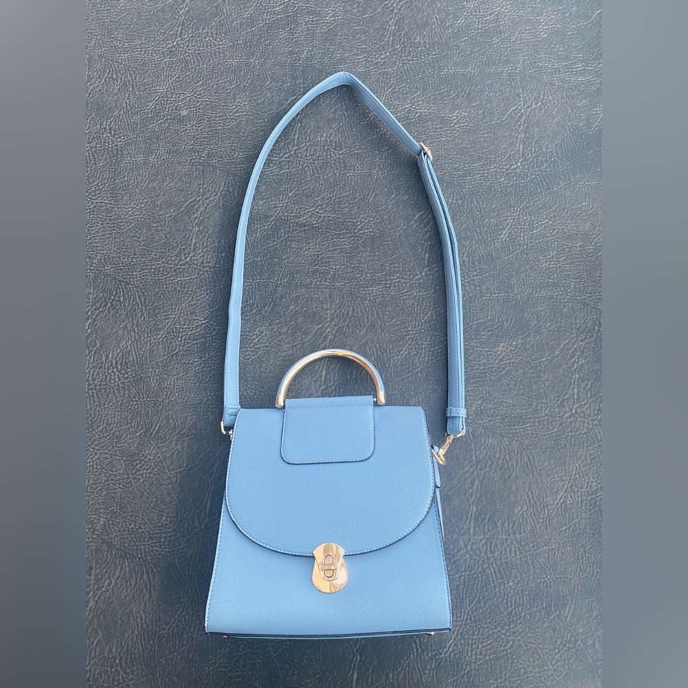 Blue medium size crossbody bag